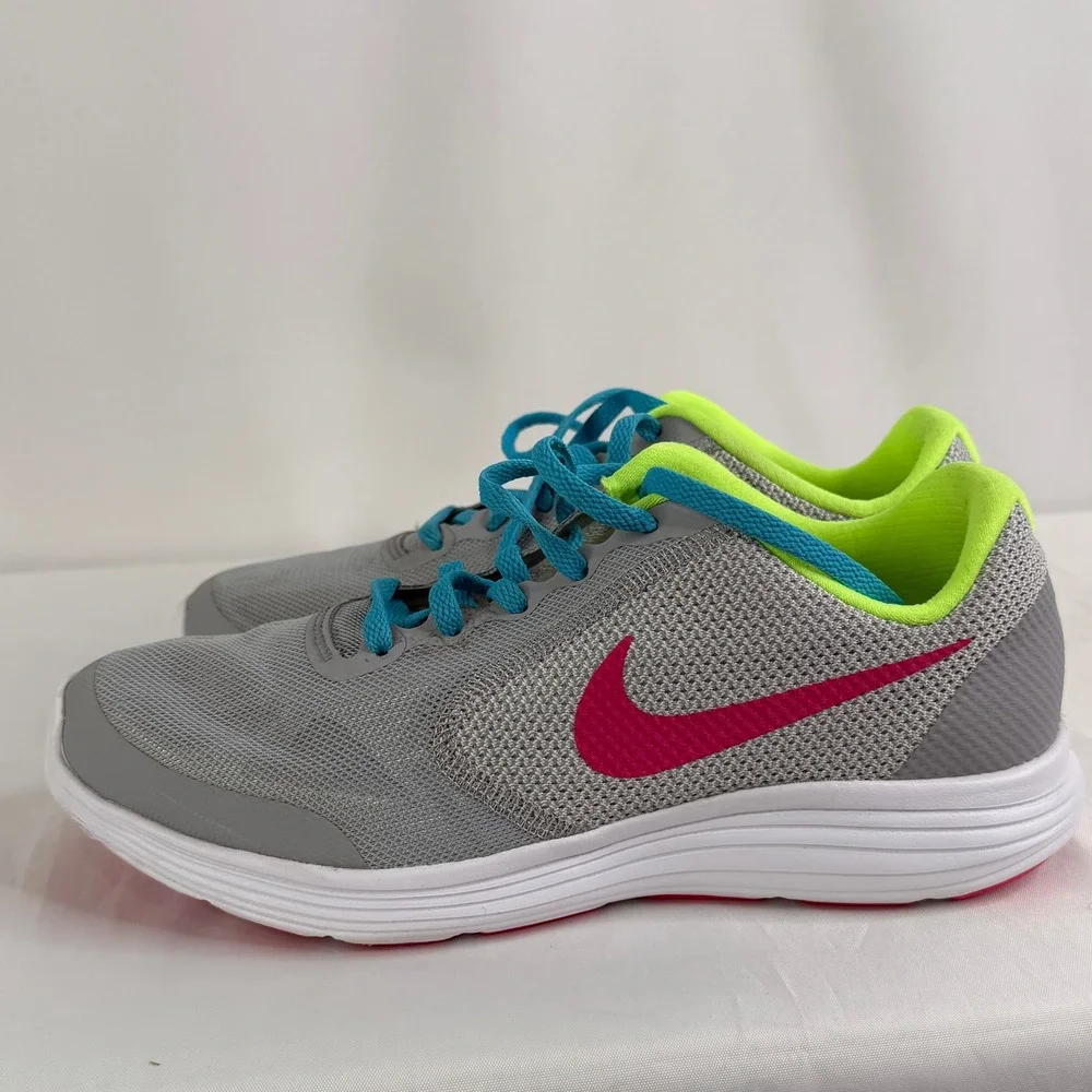 Nike Revolution 3 GS Kids Running Shoes Wolf Grey Pink 819416-064 Size 6.5Y‎